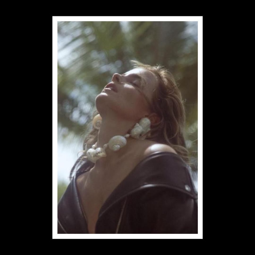 sAJ9I7VK Emma Watson 2 84.jpg